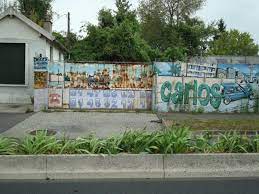 Ihr wunschauto von ausgewählten und vertrauensvollen vertragshändlern ohne verhandeln. Casse Auto Sur Le Cd04 Au 129 Avenue Marx Dormoy Juillet 2011 2 5 Galerie Photo De Varaderomania