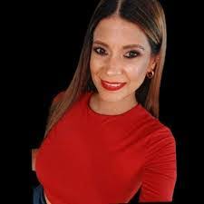 Alice Collazo's Instagram, Twitter & Facebook