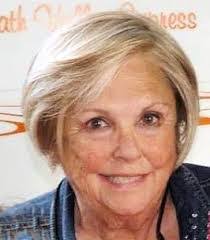 Lauren Flake's Instagram, Twitter & Facebook