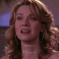 this is literally “speak now” #oth #onetreehill #peytonsawyer #lucasscott  #lindseystrauss #wedding #love #foryou