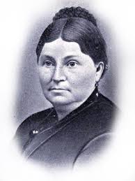 Getting to Know: Clara Decker — BYGA