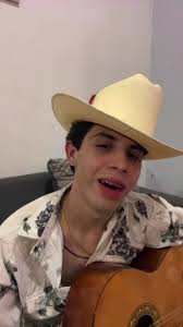 Cornelio Vega Jr. y sus mejores canciones