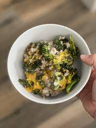 Cheesy Beef And Broccoli Bake Healthy Steps Nutrition Recipe Broccoli Bake Broccoli Beef How To Eat Paleo