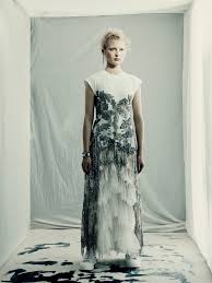 Welcome to the official online flagship for the alexander mcqueen fashion house. Alexander Mcqueen Autumn Winter 2021 All That Glitters Is An Anemone News Creation 1308700