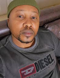 🚨🇿🇦𝐍𝐄𝐖𝐒𝐅𝐋𝐀𝐒𝐇: Chairman Thlopie Motsepe to address the fans