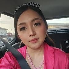 Viola Sandoval's Instagram, Twitter & Facebook