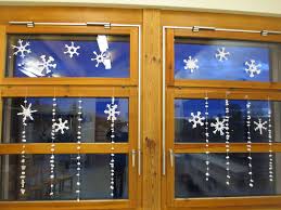 Fensterdeko Winter Scherenschnitt Schneeflocke Mit 6 Zacken Girlanden Scherenschnitt Schneeflocke Fensterdeko Basteln Mit Kindern Weihnachten