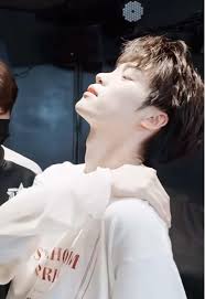 梓渝《too Deep》