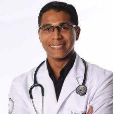 Dr. Marcio Dos Santos Marques