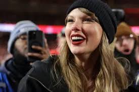 Taylor Swift Stops 'Despacito' From Breaking Mariah Carey's Record