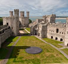 Integrante do reino unido, gales é um país cheio de paisagens maravilhosas, tanto no interior montanhoso, quanto na costa que tem 2,7 mil km². Wales Discover The Best Activities Tours In Wales