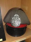 Peaked cap - Wikipedia