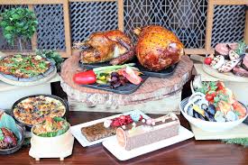 Christmas in raffles singapore 2020. Edge 20 Off Pan Pacific Singapore S Epic Christmas Buffet With Turkey Angus Prime Beef And Boston Lobsters Danielfooddiary Com