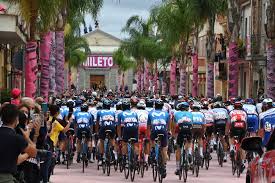 Birthdate 05/08/1998 nationality portugal birth place caldas da rainha weight 63 kg height 178 cm pro since 2018 pro wins 1 favorite after a brief stint in mountain biking, joão made a name for himself on the road in 2016, when he took home both road and itt national titles in the. Capovelo Com Giro D Italia 2020 Stage 5