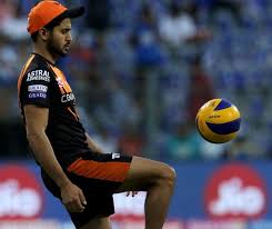 Manish pandey's profile including their story, stats, height, facts and career info. Should Pandey Bat At No 3 Against Rcb Rediff Cricket