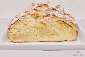 Hefezopf Mit Marzipan Fullung Miss Fancy Rezepte Fur Jeden Tag Hefezopf Backen Hefezopf Lebensmittel Essen