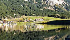 האם המלון ‪hotel tyrol am haldensee‬ מציע שירותי ניקיון כלשהם? Der Haldensee In Tirol Foto Bild Europe Osterreich Landschaft Bilder Auf Fotocommunity