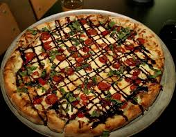 Who S Hungry Pies And Pints Pizzeria