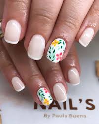 Si quieres adentrarte en el mundo de la manicura semipermanente no te puedes perder las mejores ofertas de esmaltes de uñas que te presentamos. Pin En Unas