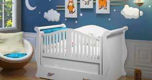 Parmaklıkların olduğu, yani sallanan sepet kısmı ve baş kısımdaki dolap çıkıyor ve yatağa. Bebek Besigi Secimi Nasil Yapilir Bebek Besik Modelleri Neler Kizlarsoruyor