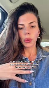 Brandi Fox's Instagram, Twitter & Facebook