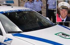 Il sindaco di san severino marche, rosa piermattei, ha emesso una nuova ordinanza con la quale resta obbligatorio, fino con la stessa ordinanza il primo cittadino settempedano ha anche disposto la chiusura al pubblico dei parchi e dei giardini pubblici comunali del centro urbano, salvo l'emanazione. Polizia Locale In Pensione Il Comandante Sinobaldo Capaldi Il Settempedano