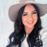 Kaley Mozell's Instagram, Twitter & Facebook