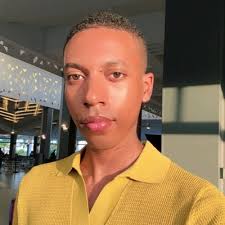 Lance King-Richard™ (@IamkingLance)