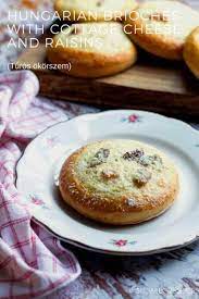 Hungarian Brioches With Cottage Cheese And Raisins Turos Okorszem Recipe Food Cottage Cheese Dessert Recipes