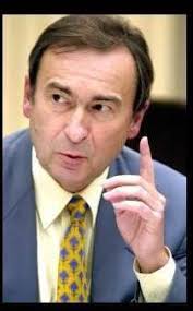 Amand Ancion, la balle au centre