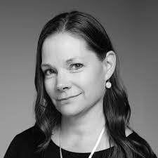 Karen Kinzie's Instagram, Twitter & Facebook