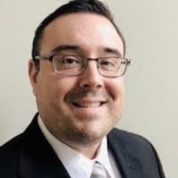 Sarah Petersheim's Instagram, Twitter & Facebook