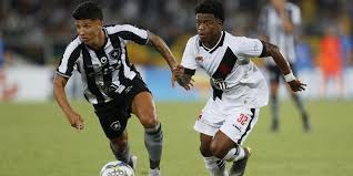 Lucas santos da silva, known as lucas santos is a brazilian soccer player who plays as an attacking midfielder or a winger for brasil de pelotas, on loan from vasco da gama. Brasil Rs Negocia Com O Meia Lucas Santos Afirma Jornalista Papo Na Colina Noticias Do Vasco Da Gama