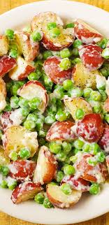 Whether you're lucky enough to have access to precious oven space or you need a dish that can be prepared in advance and ready to hit. Creamy Parmesan Garlic Potatoes And Peas Perfect As A Thanksgiving Christmas Side Dish Recipe Christmas Side Dish Recipes Recipes Side Dish Recipes