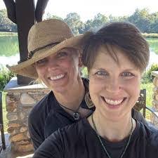 Wendy Cancel's Instagram, Twitter & Facebook