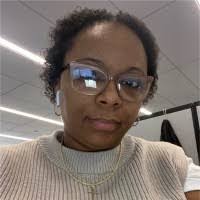 Renee Avery's Instagram, Twitter & Facebook