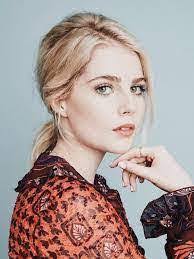 Daina Frencher's Instagram, Twitter & Facebook