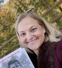 Nancy Garis's Instagram, Twitter & Facebook