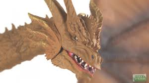 Watch godzilla destroy ny new york city and then take on neca king kong vs godzilla dinosaur toys godzilla toys godzilla disney toys baby animal videos disney collector the good dinosaur. S H Monsterarts King Ghidorah 2019 Review Toy Reviews Toy Fans Community