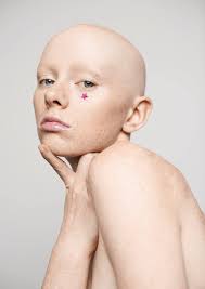 Dhynes (@personplacething) • Facebook