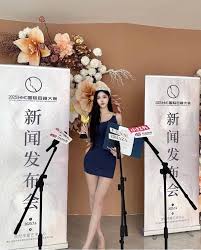 💯薇芯4470166✔️最强2025合集高颜值超美杭州上流名媛·Roses鲤鲤·0Cm曼妙身材爆乳美... [PVm] - البحث  X