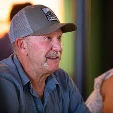 Pearl Platt's Instagram, Twitter & Facebook