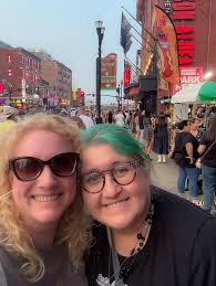 The Shabby Creek Cottage added...