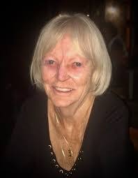 Linda Capozzi's Instagram, Twitter & Facebook