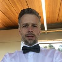 700+ "Enright" profiles