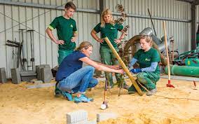 Das obst wird über verschiedene absatzwege vermarktet. Karriere Ausbildung Ausbildung Zur Gartner In Im Garten Und Landschaftsbau Schuler Service Group