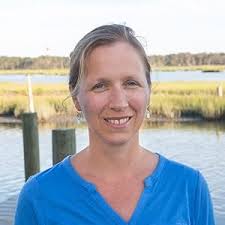 Amazon.in: Caroline Arnold: books, biography, latest update