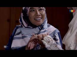 Aeril zafrel, janna nick, mimi lana, duerra mitilda, datin seri maria farida, dalimawati, hun haqeem, aishah atan, qis sajat, muaz fitri, shariza. Cari Aku Di Surga Episode 13 Malaysepe