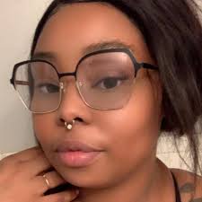 Residents inside Miramar Apartments in Arlington say they are fed up with  management, arguing the complex is failing to honor their lease agreements.