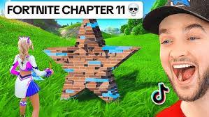 Keisha Cross's Instagram, Twitter & Facebook